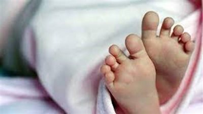 ام تنهي حياة طفلتها خنقا والسبب صادم