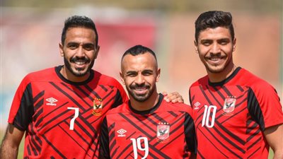 بطل الدوري الأسكتلندي يرغب في التعاقد مع نجم الأهلي