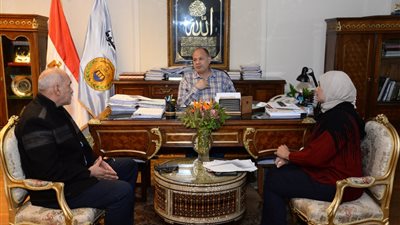 محافظ أسيوط يوجه برصد تعديات الأراضي الزراعية و البناء المخالف