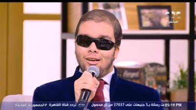 تعرف على حلم أول مطرب كفيف يلتحق بأكاديمية الفنون