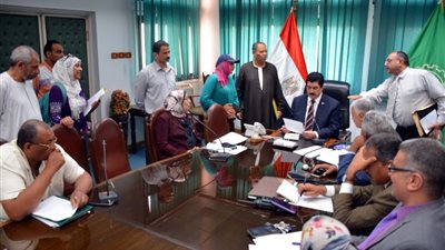 محافظ القليوبية يعقد لقاء جماهيريا لحل مشاكل المواطنين