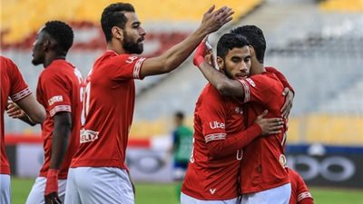 الأهلى يواجه إنبى بـ