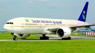 هبوط اضطرارى لطائرة سعودية بمطار القاهرة لإنقاذ حياة راكب