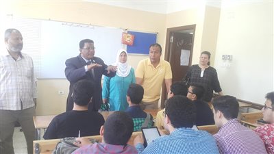 البوكلت يتفوق على التابلت فى امتحان أولى ثانوى بالمنوفية