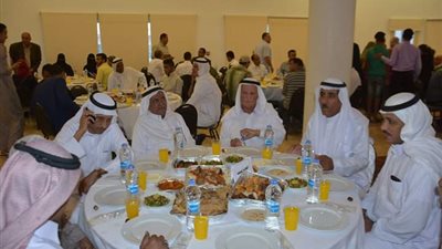 محافظ جنوب سيناء يقيم مأدبة افطار لجميع أطياف المجتمع