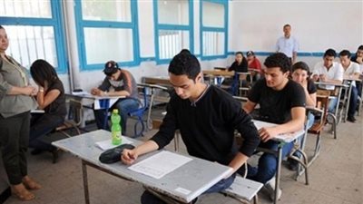 تسريب اسئلة اللغة الفرنسية لأولى ثانوي على الفيس بوك
