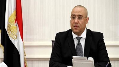 وزير الإسكان يلتقى رئيس 