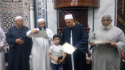 تكريم ٥٠٠ متسابق بالمدرسة القرآنية بمسجد الزعيم عرابى بالشرقية