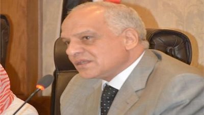 محافظ الجيزة: إلتزام الملاك بطلاء عقاراتهم.. شرط أساسى للمصالحة على مخالفات البناء