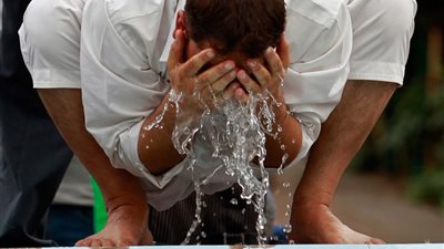 #نبي_الرحمة الماء يثور بين أصابع الرسول ليرتوي الصحابة