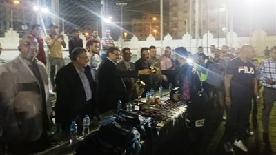 مندور وناجد يشاركان فى ختام البطولة الرمضانية بمركز شباب بدر.. بالفيديو والصور