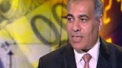 خبير اقتصادي يوضح خطورة بيع محطات الكهرباء