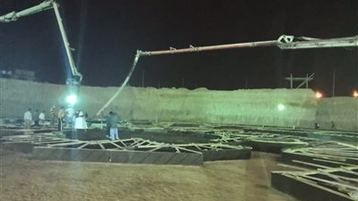 بدء صب الخرسانة العادية لأساسات مستشفى الأورمان لعلاج أطفال الصعيد بالمجان