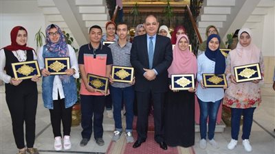 محافظ الغربية .. يعتمد نتيجة الدور الأول لشهادة إتمام مرحلة التعليم الأساسى لعام 2019 ويكرم الأوائل