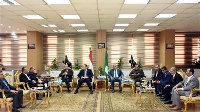 غراب يستقبل المهنئين بعيد الفطر من النواب والأخوة الأقباط والمواطنين