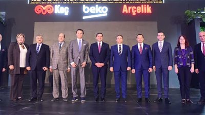 رئيس هيئةالاستثماريضع حجرالأساس لأول مصنع لشركةبيكو في الشرق الأوسط