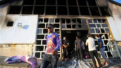 إصابة 155 شخصا إثر تصادم قطارين بمحطة في برشلونة شمال شرقي إسبانيا