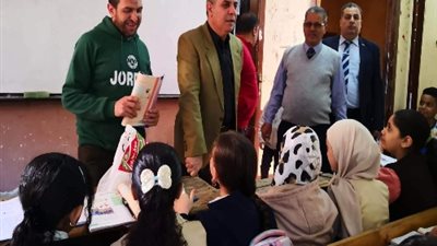 وكيل تعليم القليوبية يتابع انتظام اليوم الدراسي بمدراس بنها