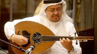 جلسة طربية في مركز كتارا لآلة العود مواكبة للمونديال العالمي