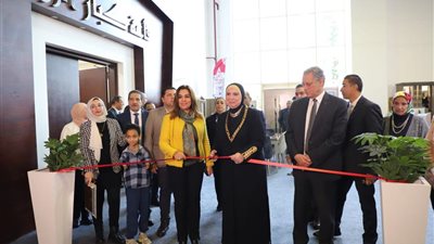 نيفين جامع: مولنا مشروعات الأثاث في دمياط بـ٢٤٠ مليون جنيه