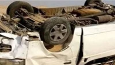 إصابة 10 فى إنقلاب سيارة أجرة بالطريق الصحراوي الغربي ببني سويف