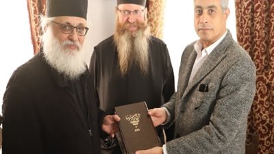 وزير القوى العاملةيهنئ رهبان دير سانت كاترين بذكرى استشهاد