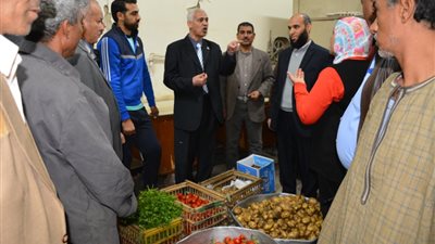 رئيس جامعة أسيوط نقدم أفضل و أجود الأطعمة لطلاب المدن الجامعية