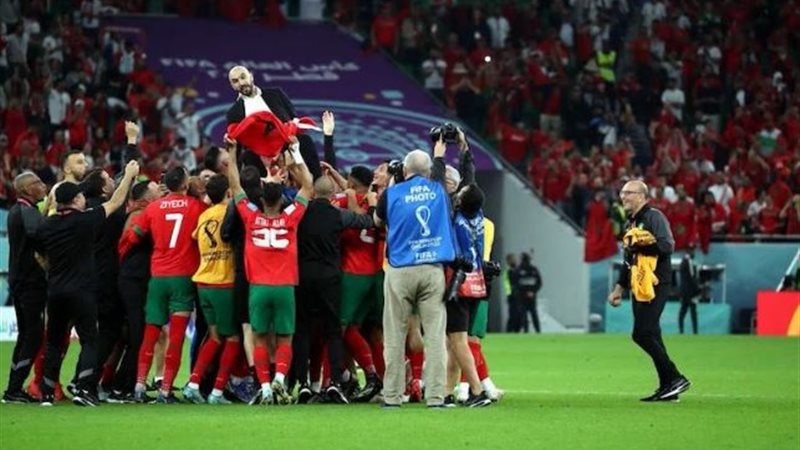 الركراكى محمولا بعد