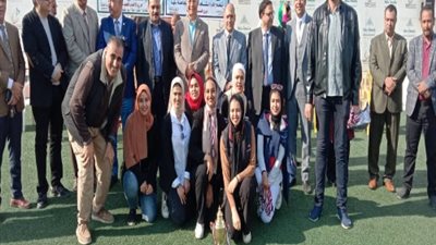 تكريم الطلاب الفائزين في دورى الصوف الدراسيةو