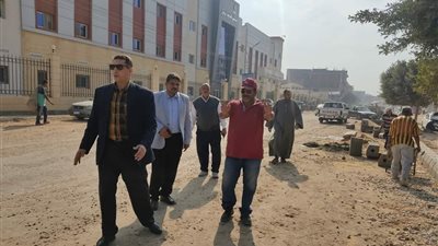 رفع كفاءة الشوارع والطرق بأهناسيا وتسليم فيز تكافل وكرامة للمستحقين