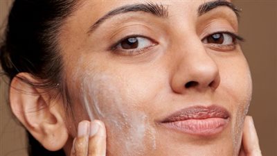 3 طرق لاستخدام الحليب فى العناية ببشرتك