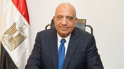 قطاع الأعمال: إنشاء وحدة مبخرات جديدة للصودا الكاوية بشركة مصر لصناعة الكيماويات
