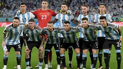 ميسي يقود تشكيل الأرجنتين لمواجهة فرنسا بنهائي كأس العالم