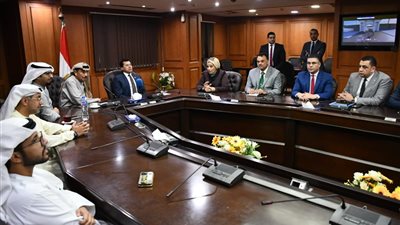 وزير الرياضة يبحث الاستعدادات النهائية لماراثون زايد الخيرى