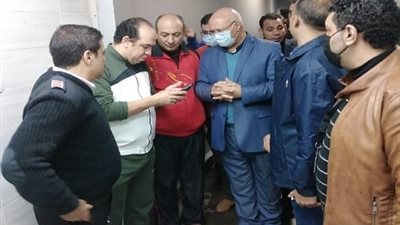 للاطمئنان على الخدمة الصحية..رئيس جامعة بنها يفاجئ المستشفى الجامعي