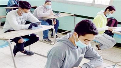 160 سؤالا واجابتهم فى قواعد اللغة الفرنسية للصف الثاني الثانوى