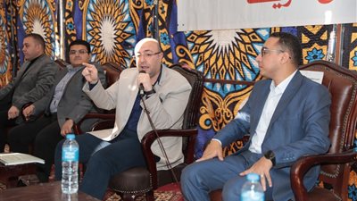 غنيم يشهد الحوار المجتمعي استعداداً للمرحلة الثانية من مبادرة حياة