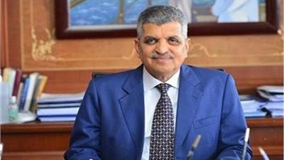 اسامة ربيع: قناة السويس ستظل مصرية وتحت قيادة مصرية