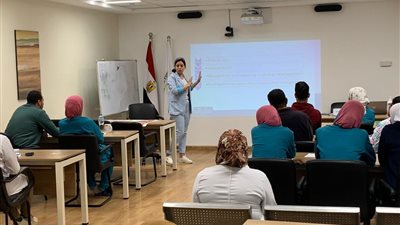 تنظيم برنامج تأهيلي للتمريض بمستشفى علاج الأورام بالأقصر