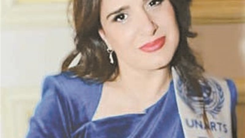 الفنانة ميرنا وليد