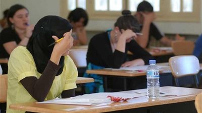 توزيع درجات مواد صفوف النقل ابتدائى واعدادى وثانوى والمواد غير المضافة للمجموع