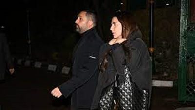 برفقة زوجها.. درة تواسي جومانا مراد فى عزاء والدها.. صور