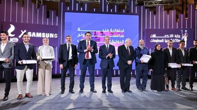 طلعت يشهد احتفالية تخريج طلاب مدارسWE للتكنولوجيا التطبيقية