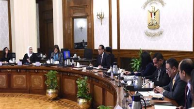 مدبولى يتابع الموقف التنفيذى لمشروع مدينة المعرفة بالعاصمة الادارية
