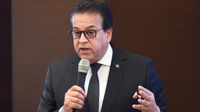 وزير الصحة يشيد بمبادرةرئيس الجمهوريةلدعم خدمات مراكزالرعايةالأولية