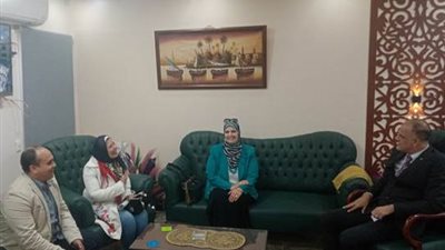 مدير تعليم الإسماعيلية يستقبل اللجنة الوزارية لتقييم مراكز الناشئين