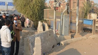 محافظ القليوبية يتفقد مزلقان ميت نما بغرب شبرا الخيمة