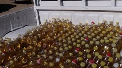 ضبط مخزن داخله 3 أطنان زبت طعام مجهول المصدر