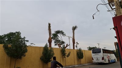 سحب كثيفة وإنخفاض فى درجات الحرارة بالأقصر