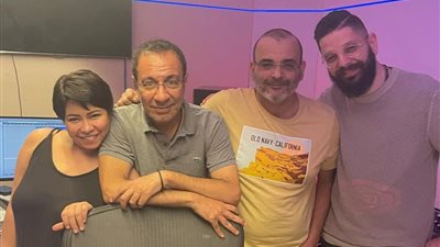 أيمن بهجت يرد على أنباء تأجيل أعماله مع شيرين عبد الوهاب